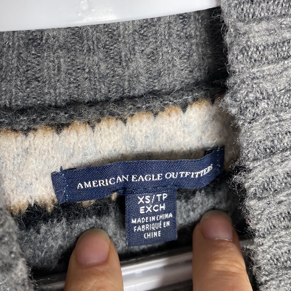 American Eagle plush knit striped mockneck sweater size XS - Picture 9 of 11